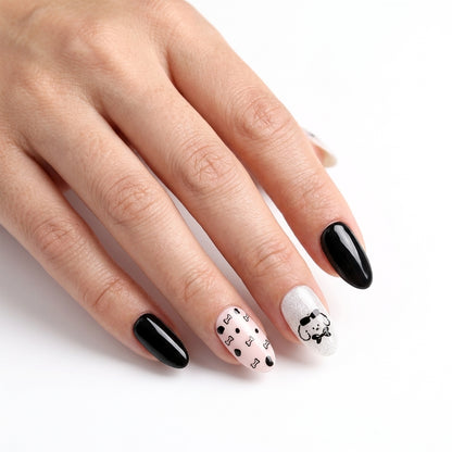 Opal Nude y Perrito Negro Nail Wraps